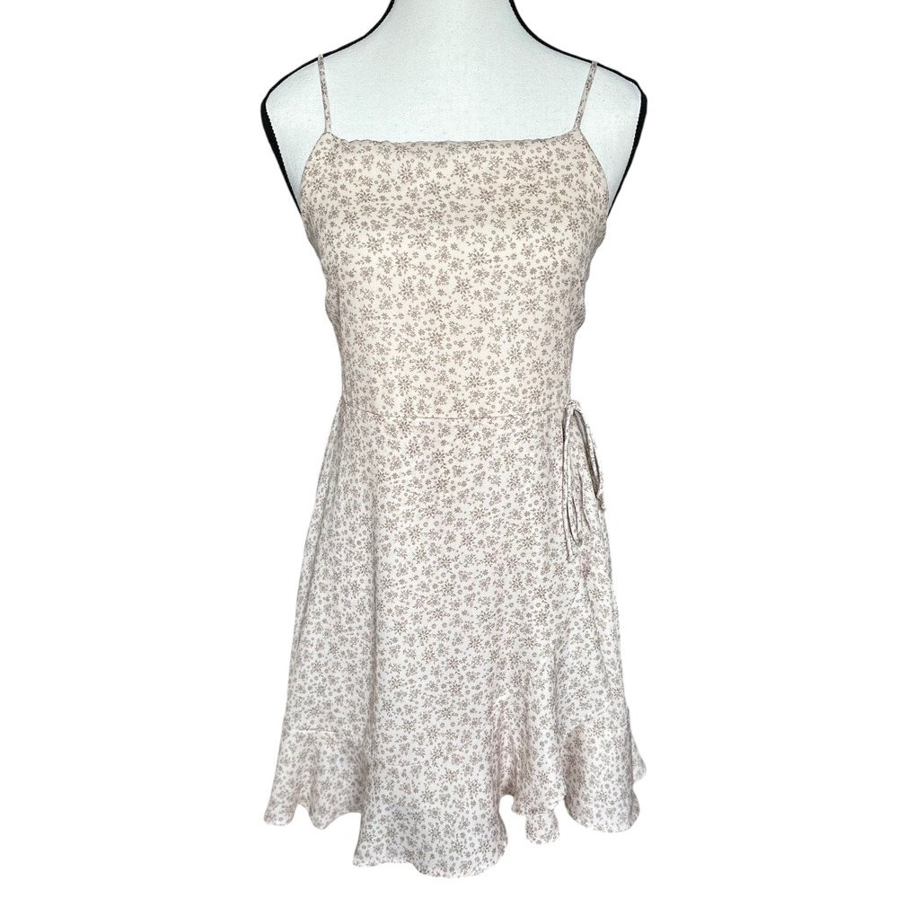 Altar'd State Ditsy Floral Faux Wrap Mini Dress Tan Cream Smocked‎ Back Size S
